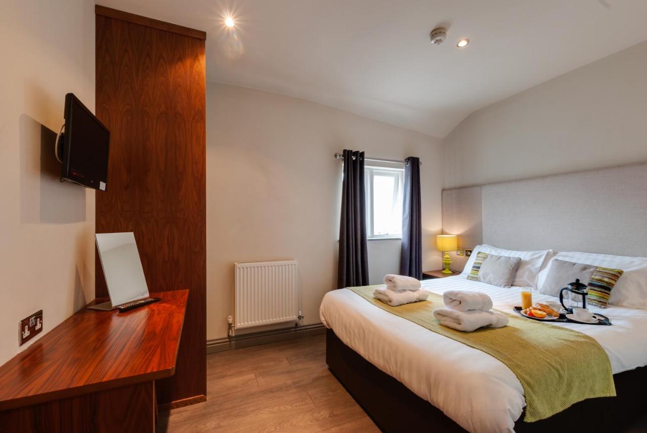 Base Serviced Apartments - City Road Chester Eksteriør bilde