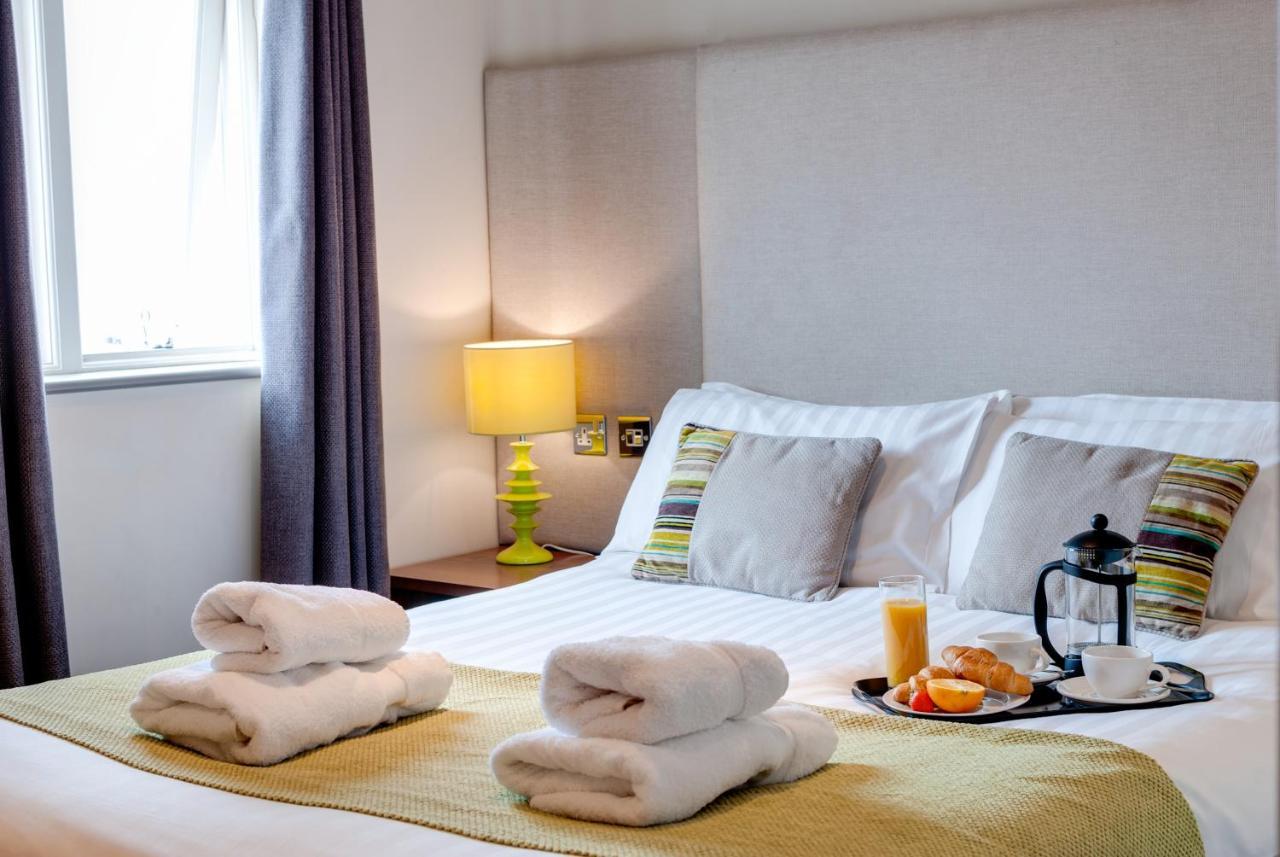 Base Serviced Apartments - City Road Chester Eksteriør bilde
