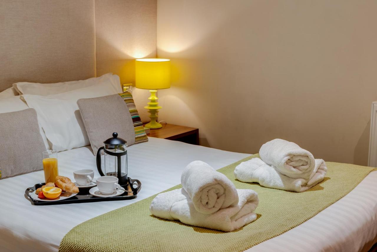 Base Serviced Apartments - City Road Chester Eksteriør bilde